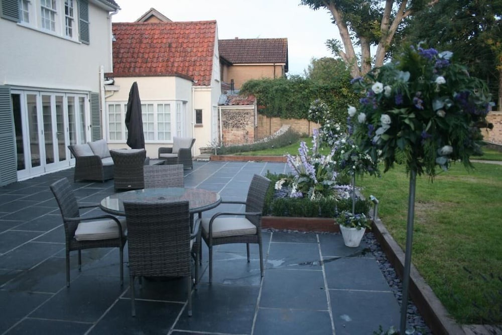Photo of Patio Balcony in Barton Mills