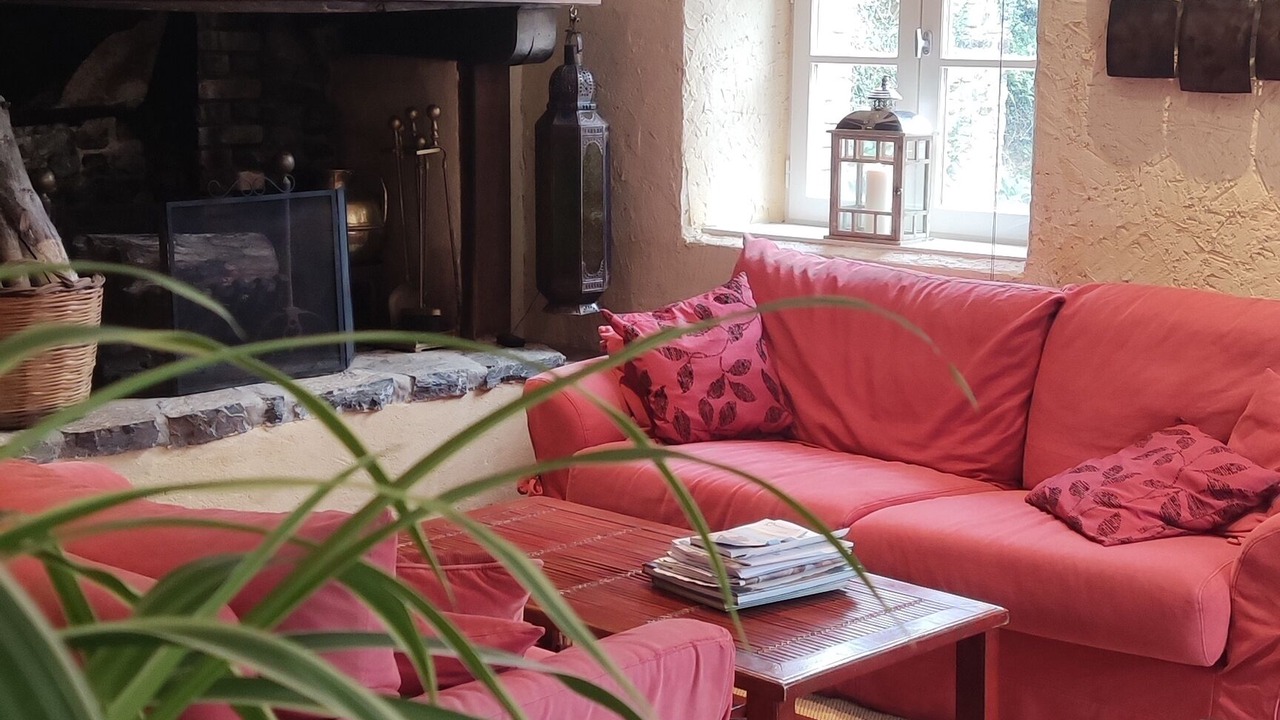 Photo of Livingroom in Courcy