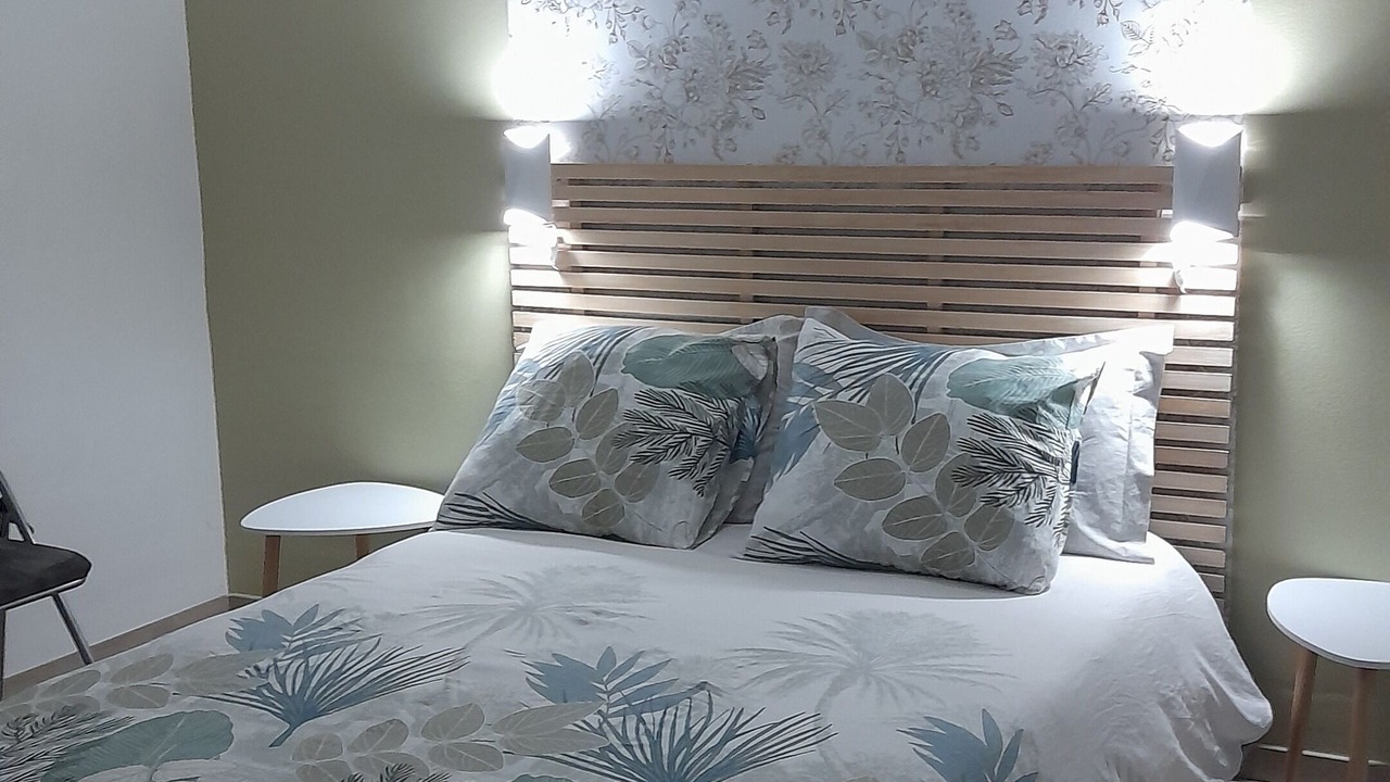 Photo of Bedroom in Etauliers