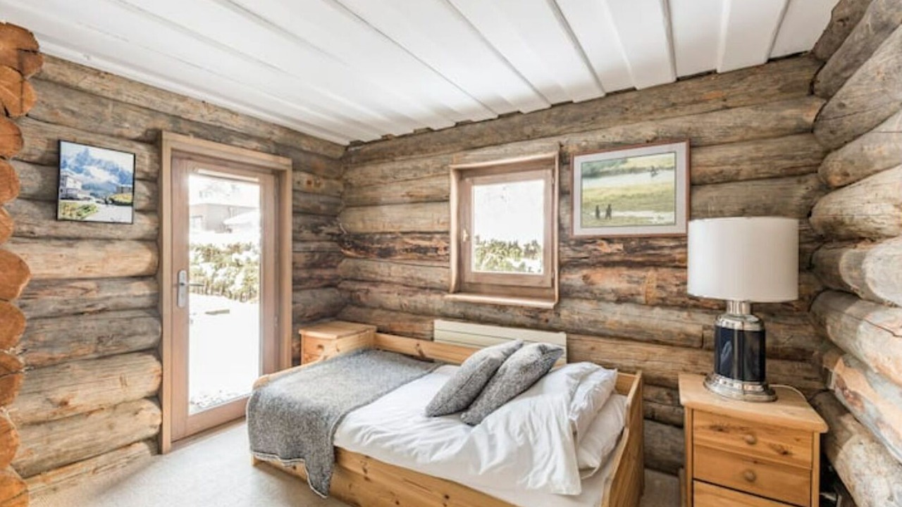 Photo of Bedroom in Les Tines