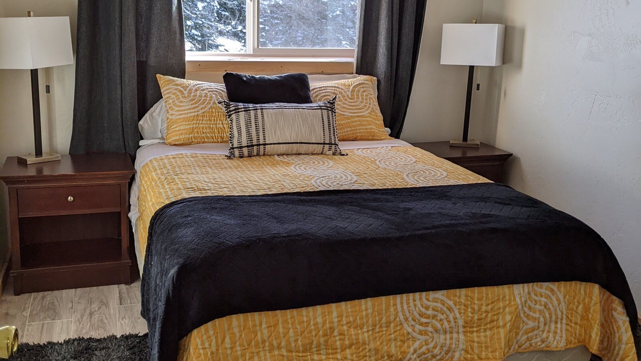 Photo of Bedroom in Idaho County