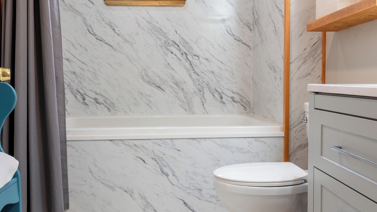 Photo of Bathroom in Idaho County