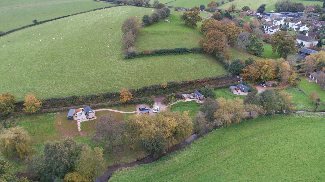 Photo of Outdoor in Kenn