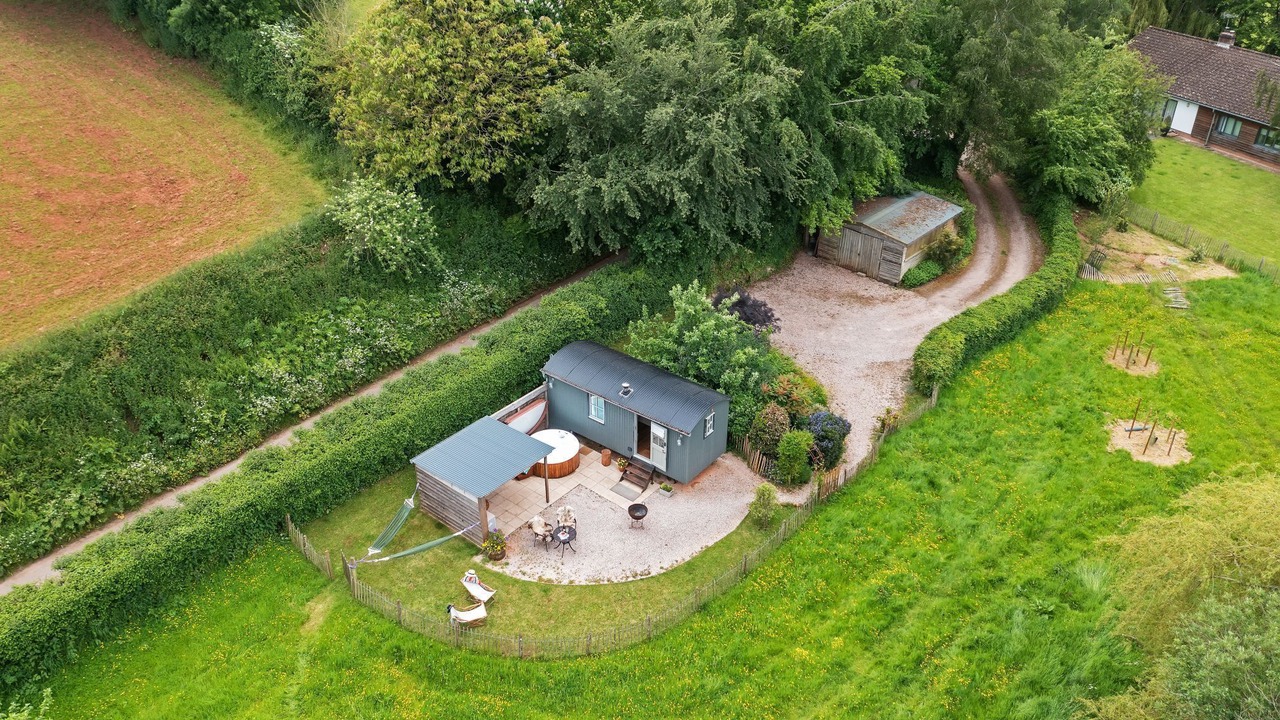 Photo of Outdoor in Kenn