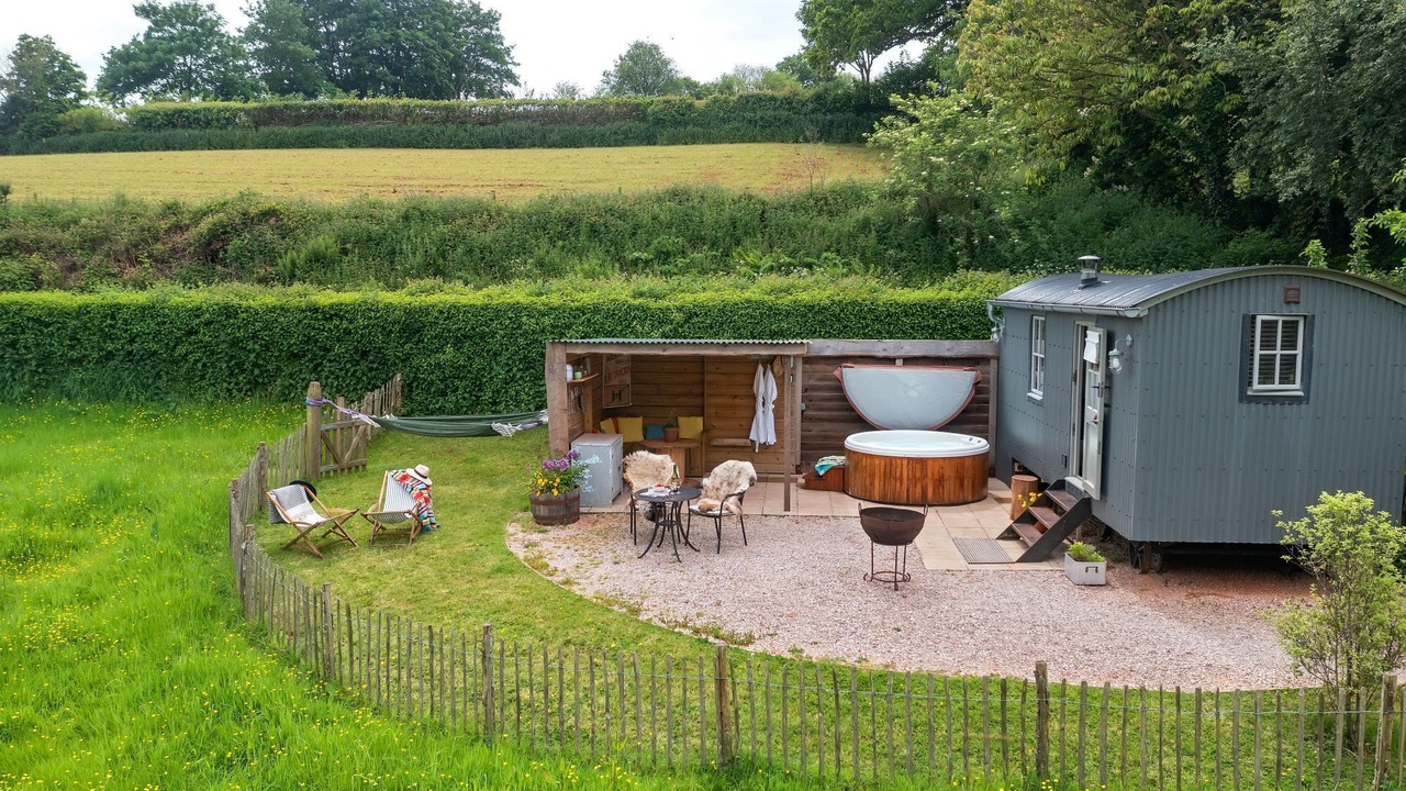 Photo of Outdoor in Kenn