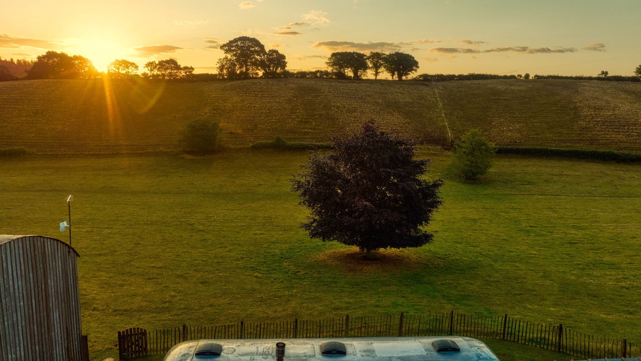 Photo of Outdoor in Kenn
