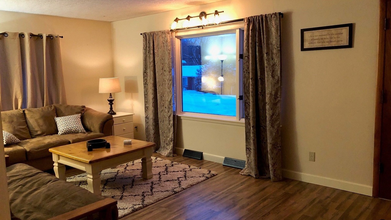 Photo of Livingroom in Adams Township