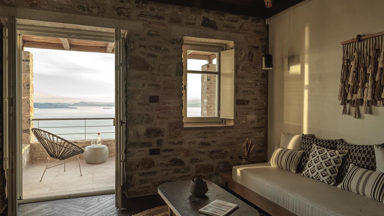Photo of Livingroom in South Pelion