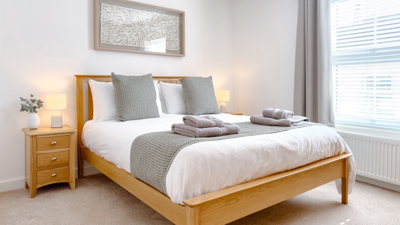 Photo of Bedroom in Budleigh Salterton