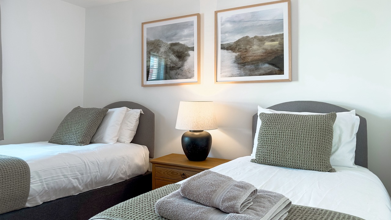 Photo of Bedroom in Budleigh Salterton