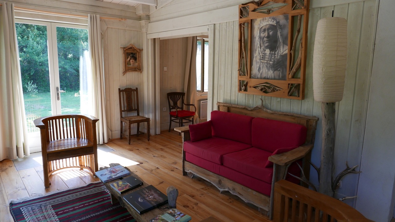 Photo of Livingroom in Saint-Etienne-du-Gres