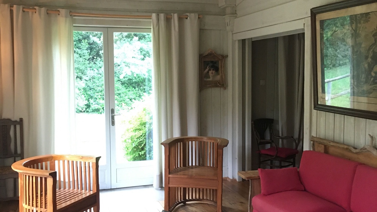 Photo of Livingroom in Saint-Etienne-du-Gres