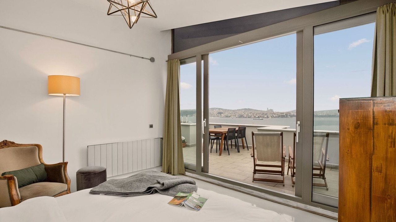 Photo of Bedroom in Galata