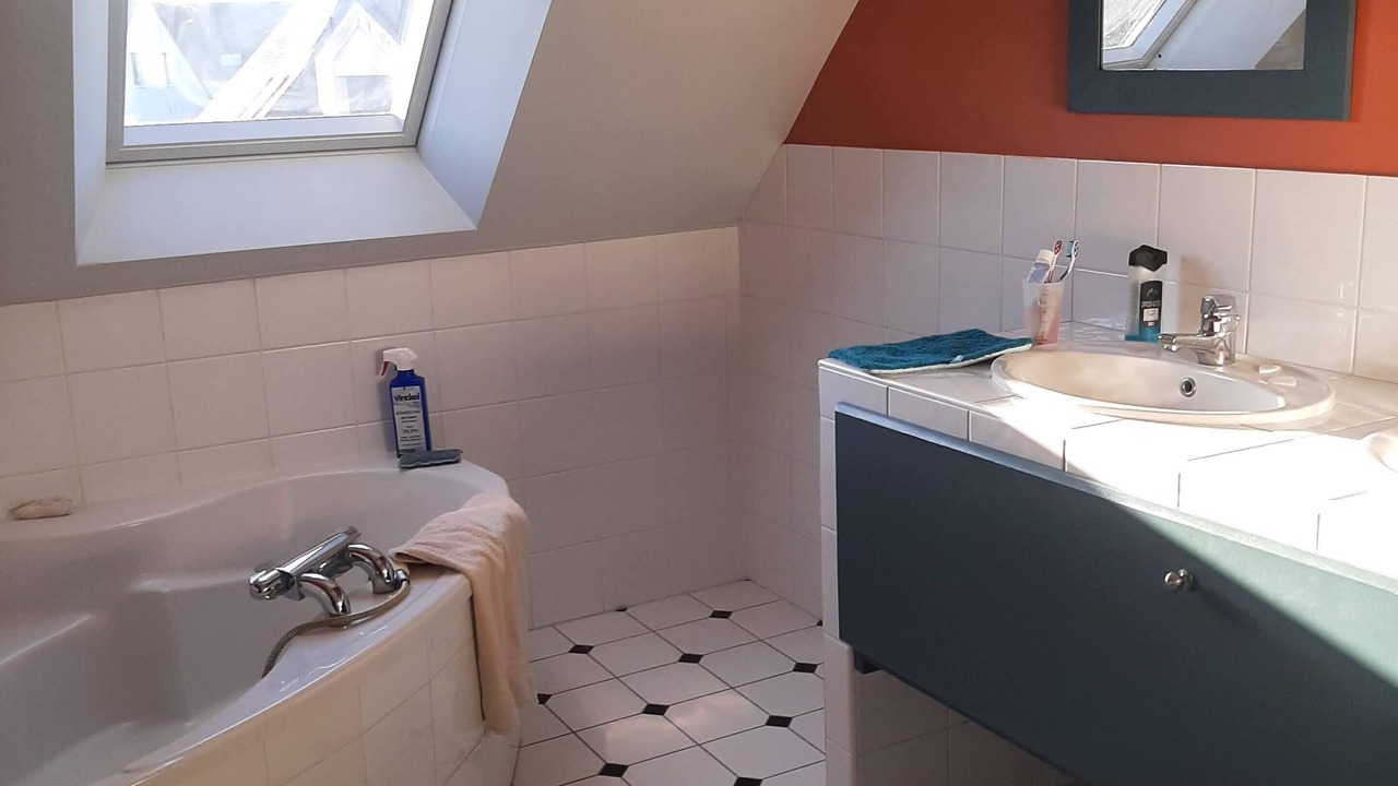 Photo of Bathroom in Larmor-Baden