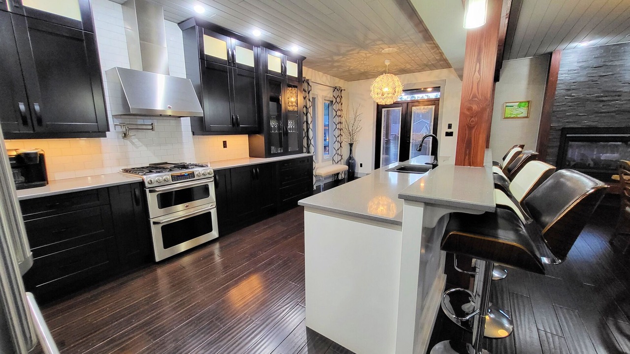 Photo of Kitchen in Courtenay