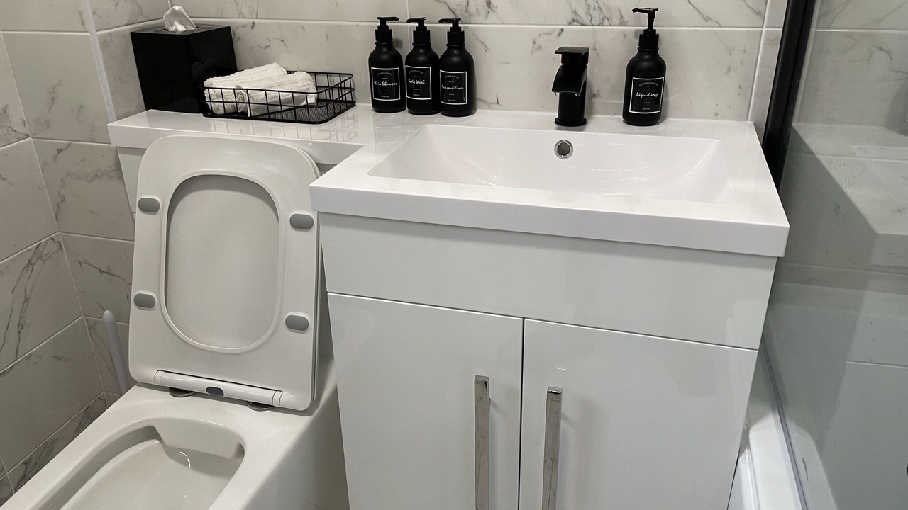 Photo of Bathroom in Custom House