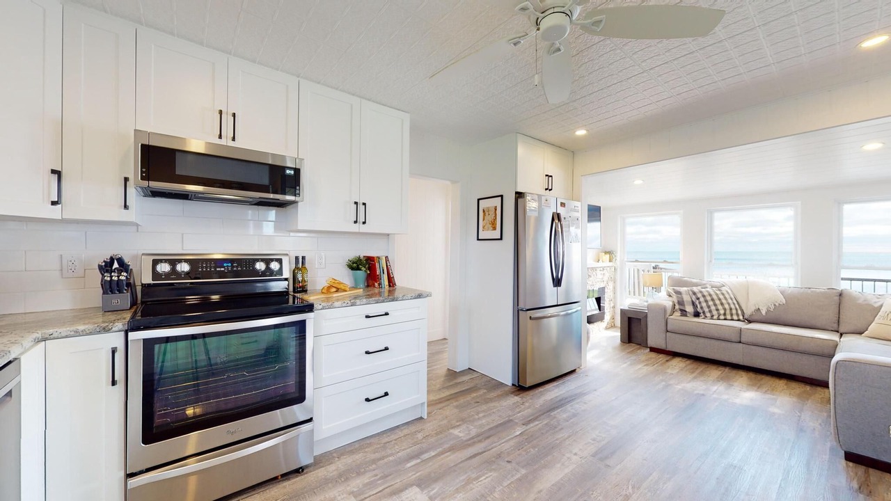 Photo of Kitchen in Waupoos