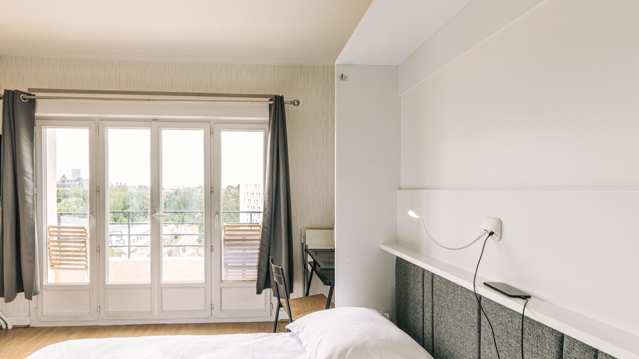 Photo of Bedroom in 14th Arrondissement