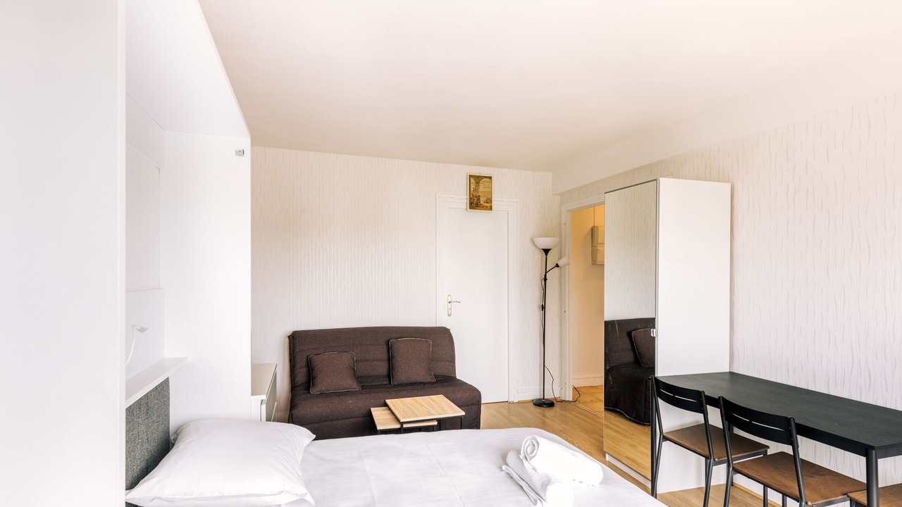 Photo of Bedroom in 14th Arrondissement
