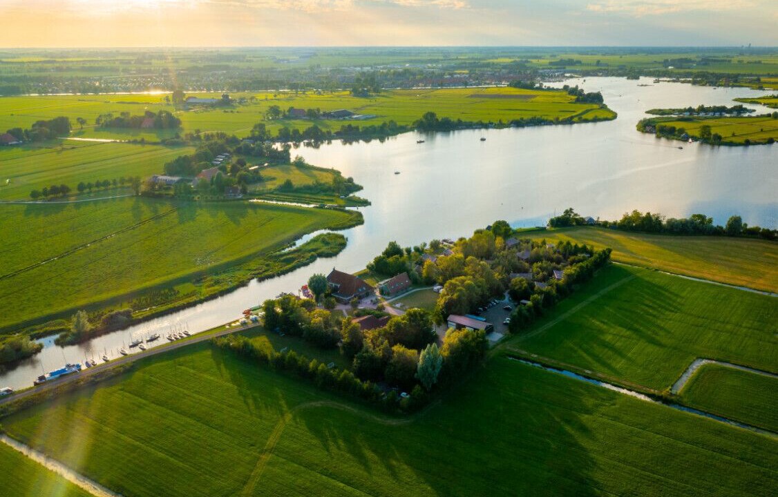 Photo of Outdoor in Grou