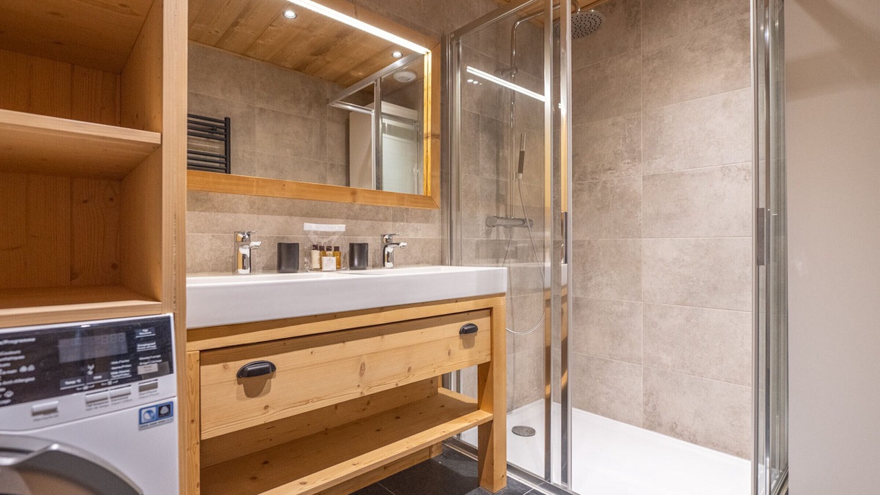 Photo of Bathroom in Cognet
