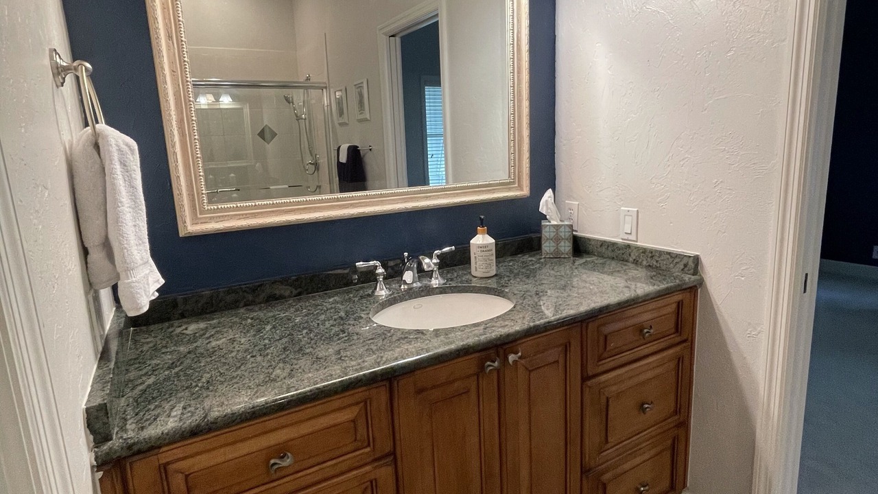 Photo of Bathroom in Bay Isle