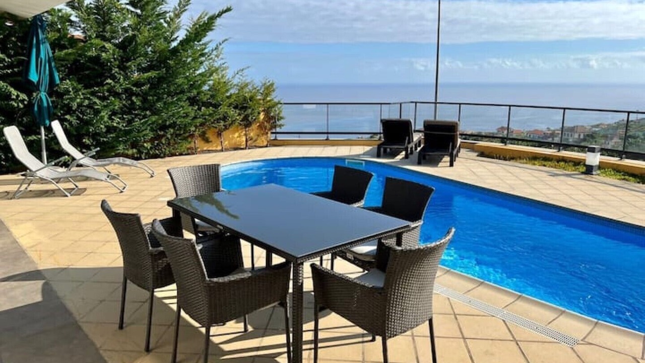 Photo of Outdoor in Canhas