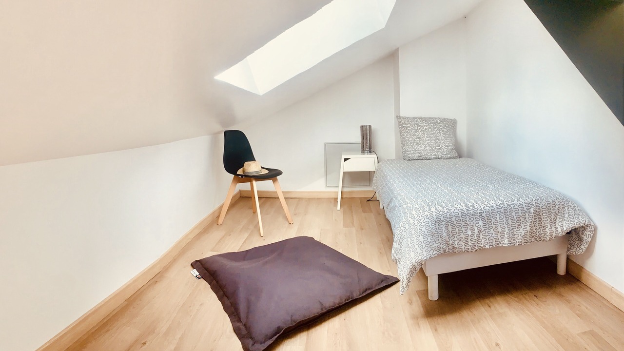 Photo of Bedroom in Rully