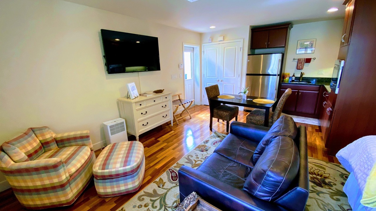 Photo of Bedroom in Laurel Park