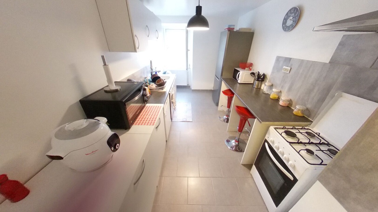 Photo of Kitchen in Ep 4 - Saint-Nicolas
