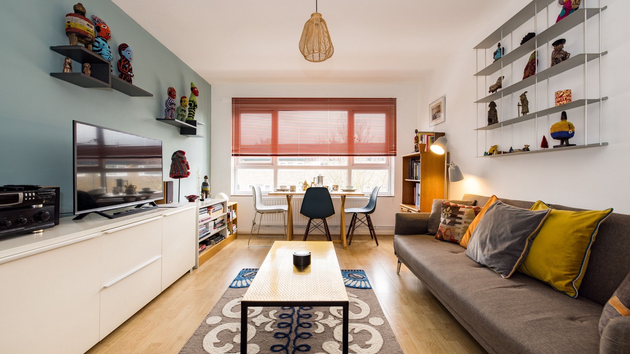Photo of Livingroom in Bishop's
