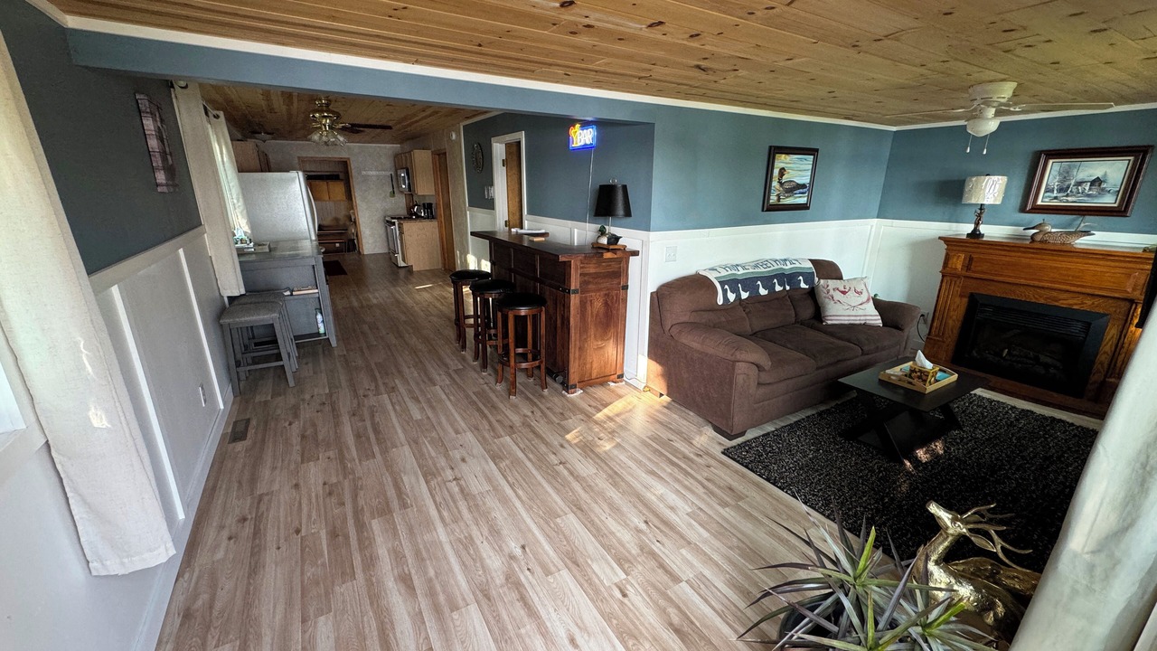 Photo of Livingroom in Douglas County