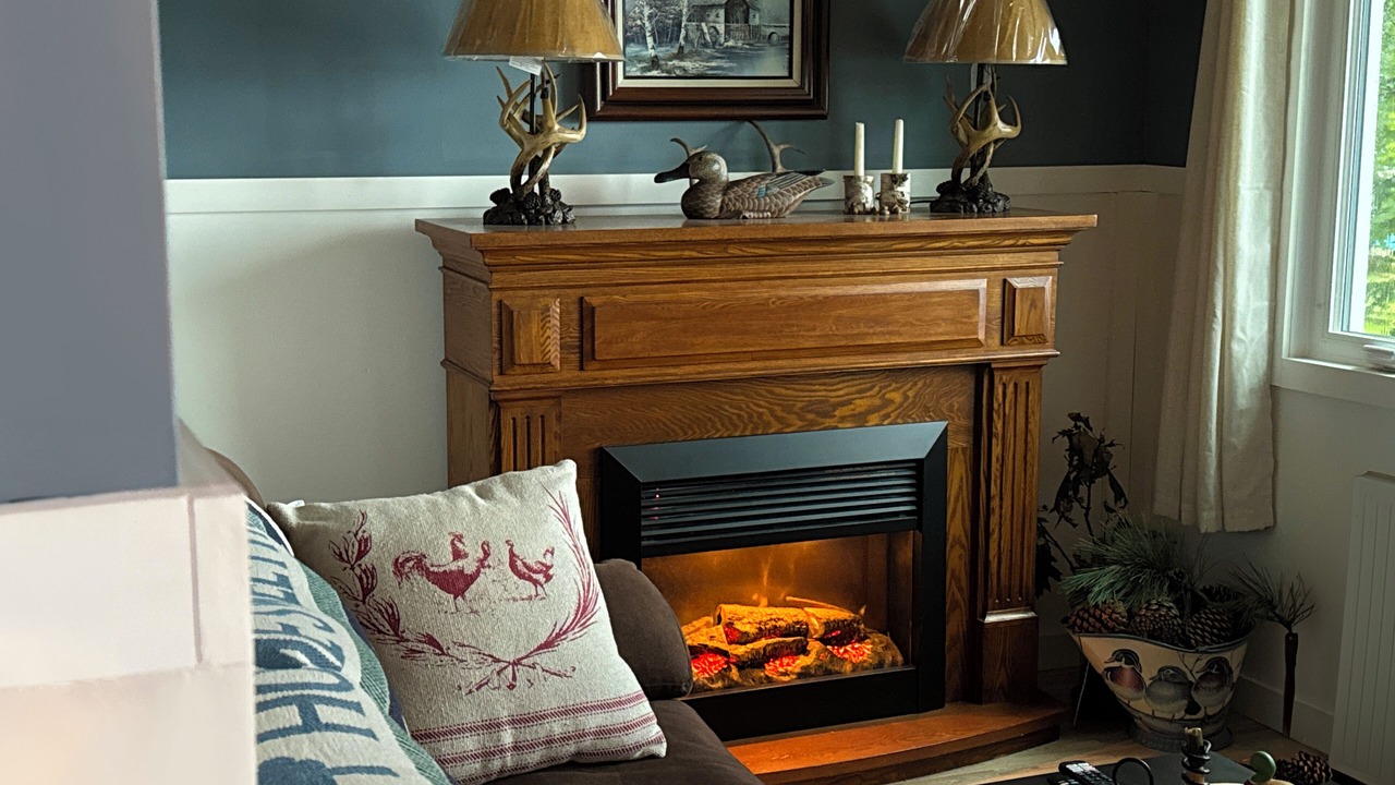 Photo of Livingroom in Douglas County