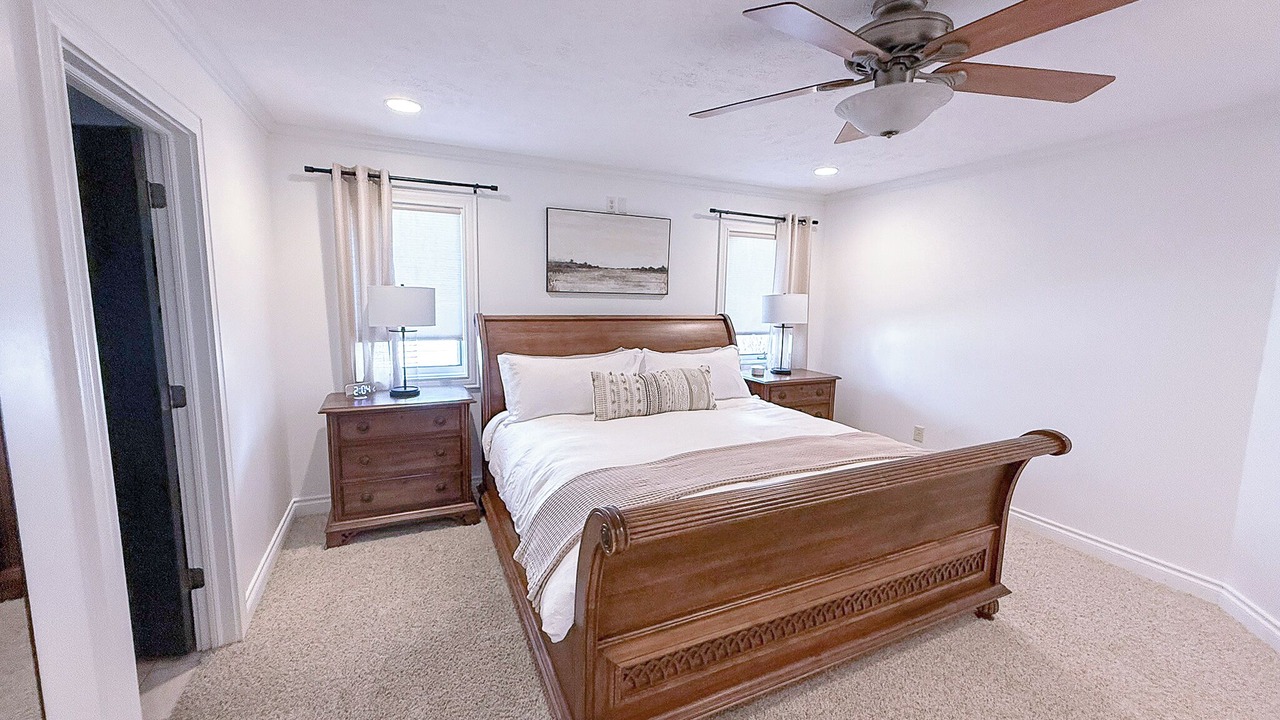 Photo of Bedroom in Silver Lake