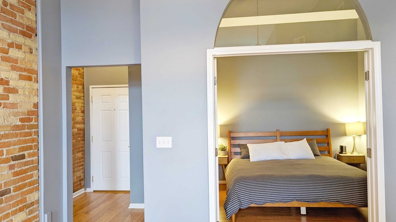 Photo of Bedroom in Bay City
