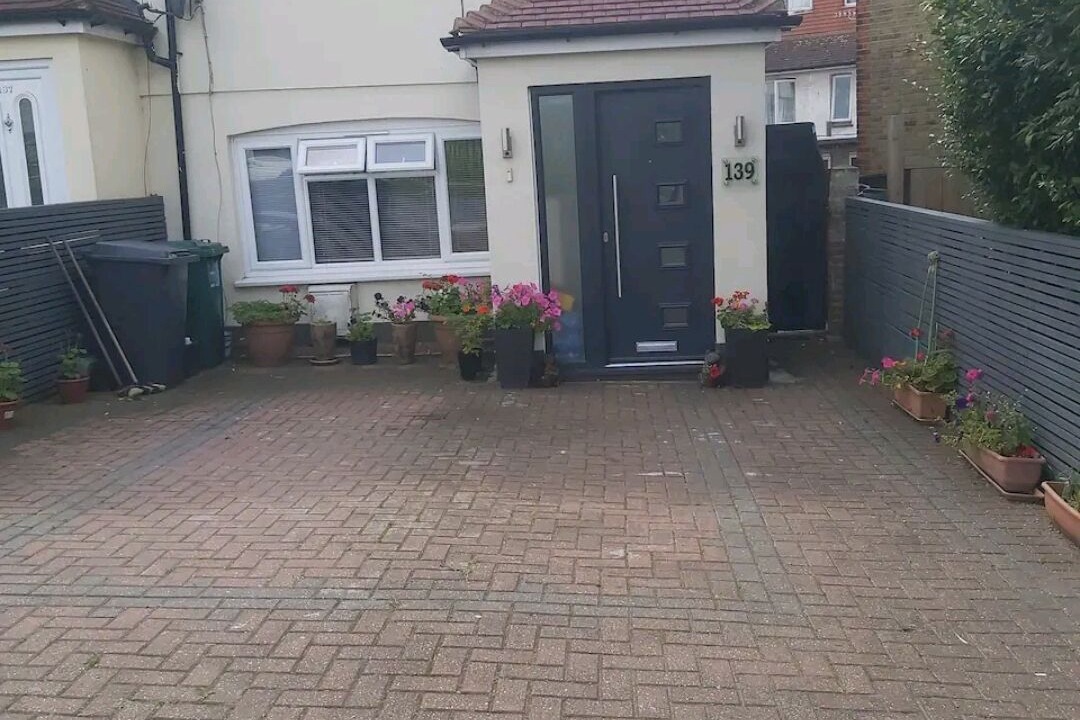 Photo of Outdoor in Cricklewood