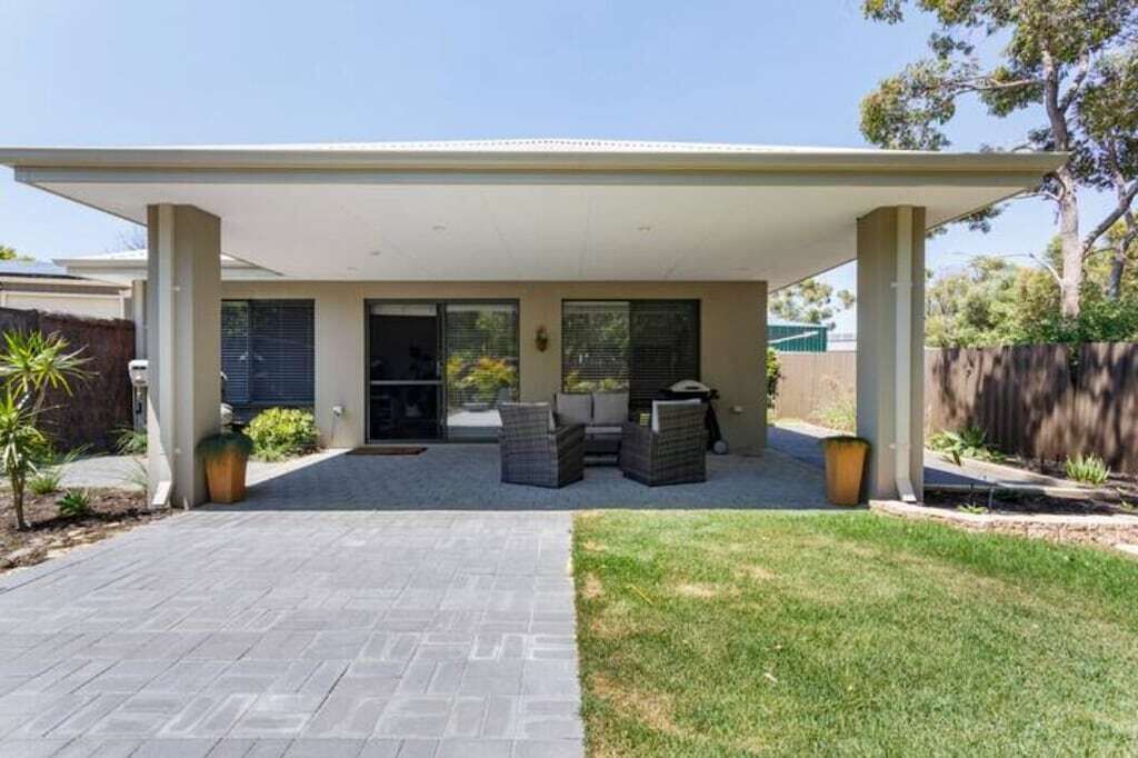 Photo of Outdoor in Gooseberry Hill