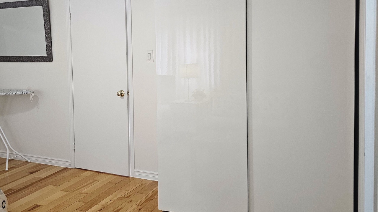 Photo of Others in Ajax