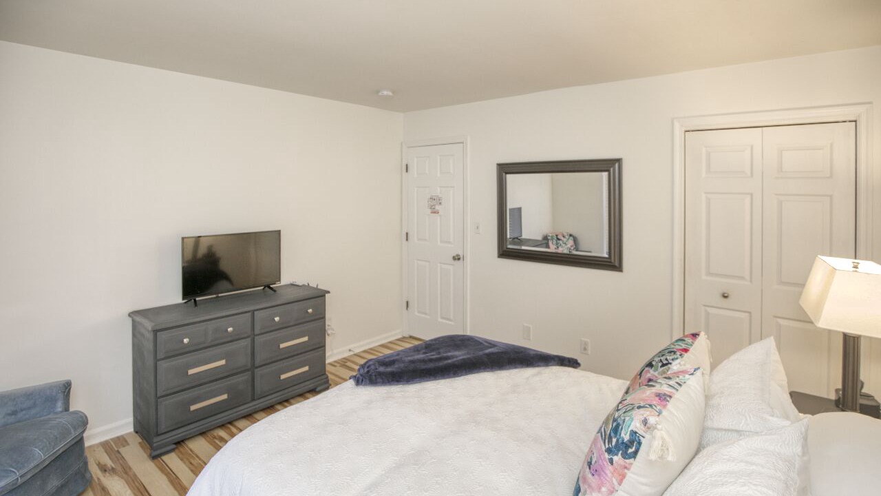 Photo of Bedroom in Williamsburg