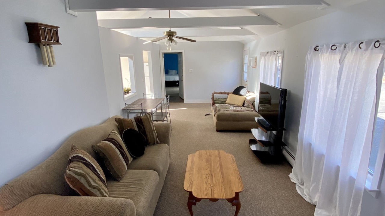 Photo of Livingroom in Holicong