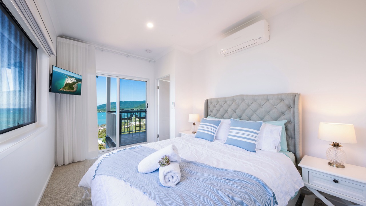 Photo of Bedroom in Airlie Beach