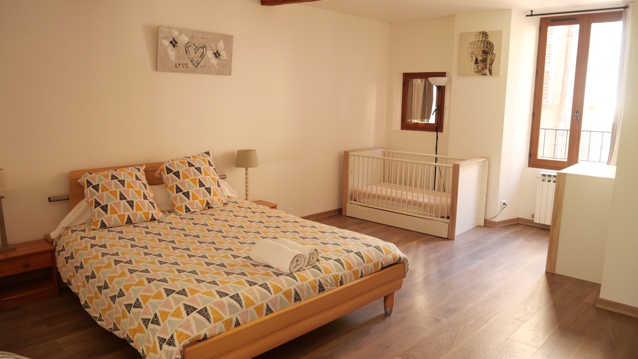 Photo of Bedroom in Entrecasteaux