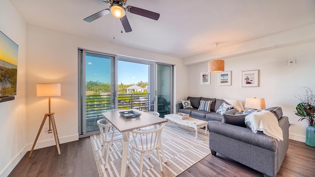 Photo of Livingroom in North Trail