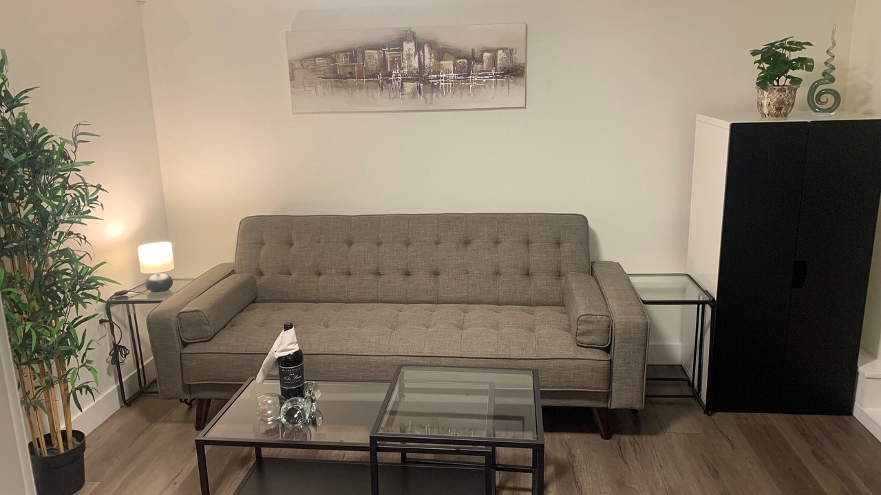 Photo of Livingroom in Burnaby