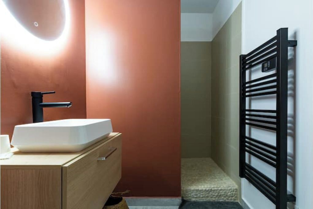 Photo of Bathroom in Faubourg North