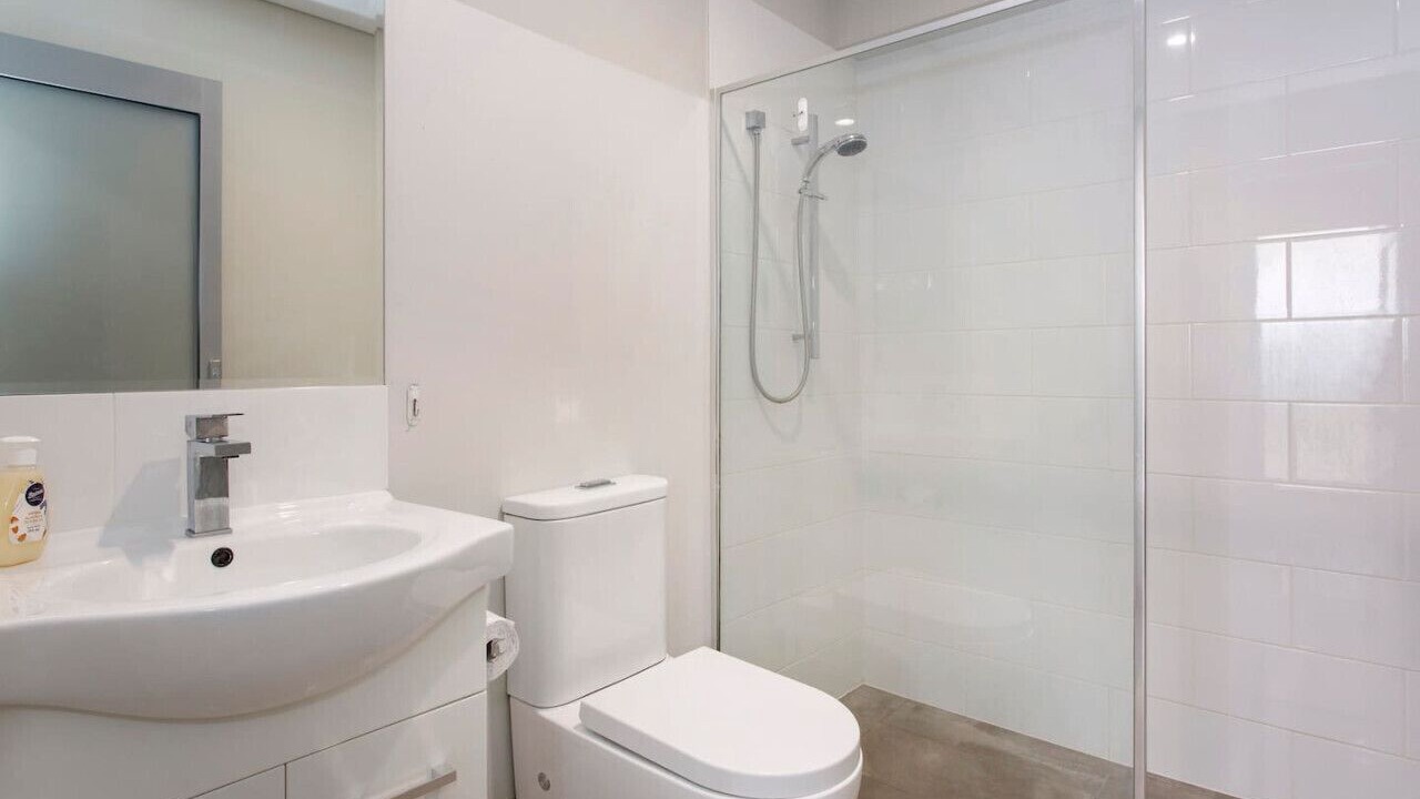 Photo of Bathroom in Beckenham