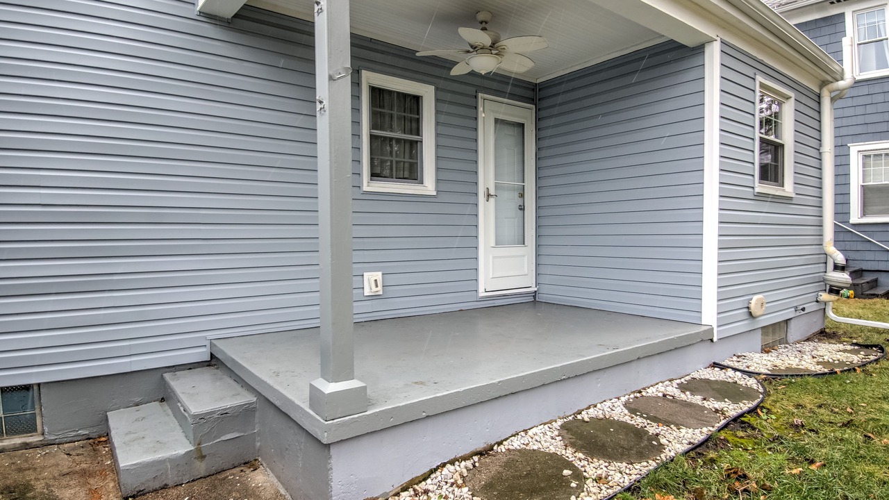 Photo of Outdoor in Lansing