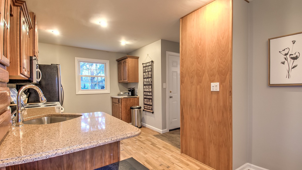 Photo of Kitchen in Lansing