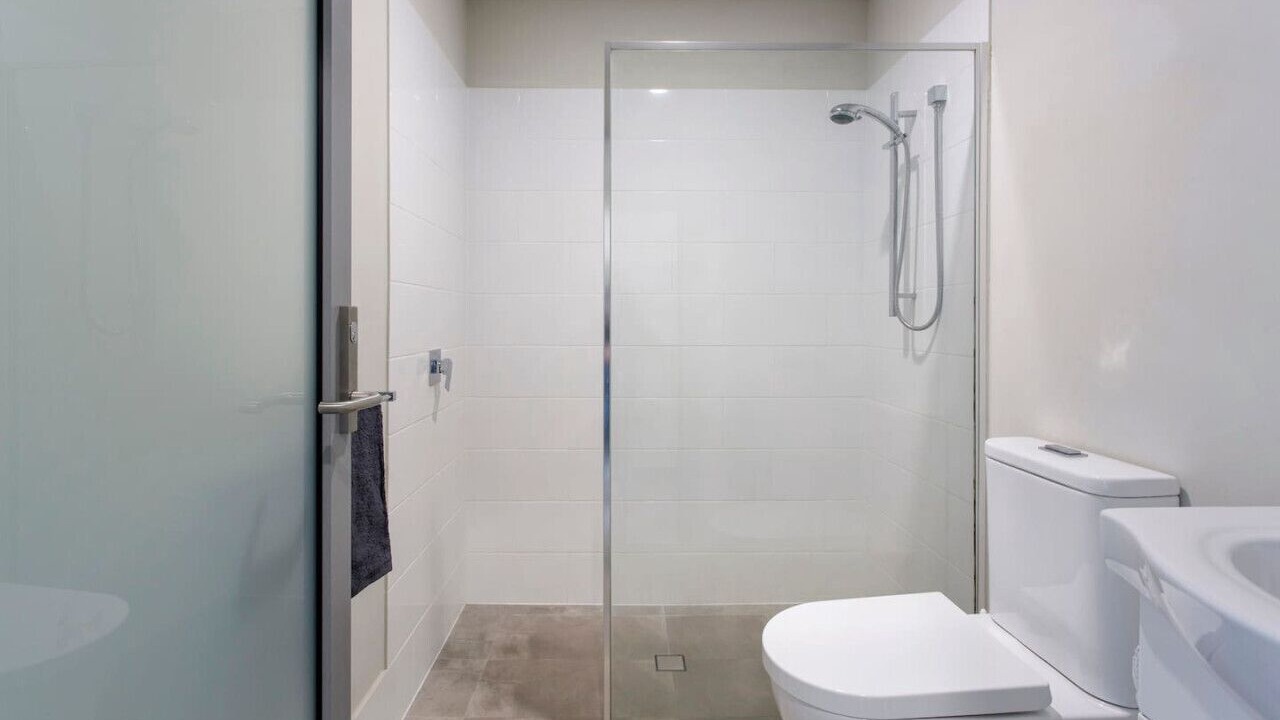 Photo of Bathroom in Beckenham