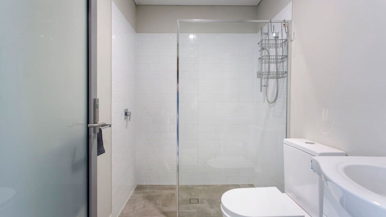 Photo of Bathroom in Beckenham